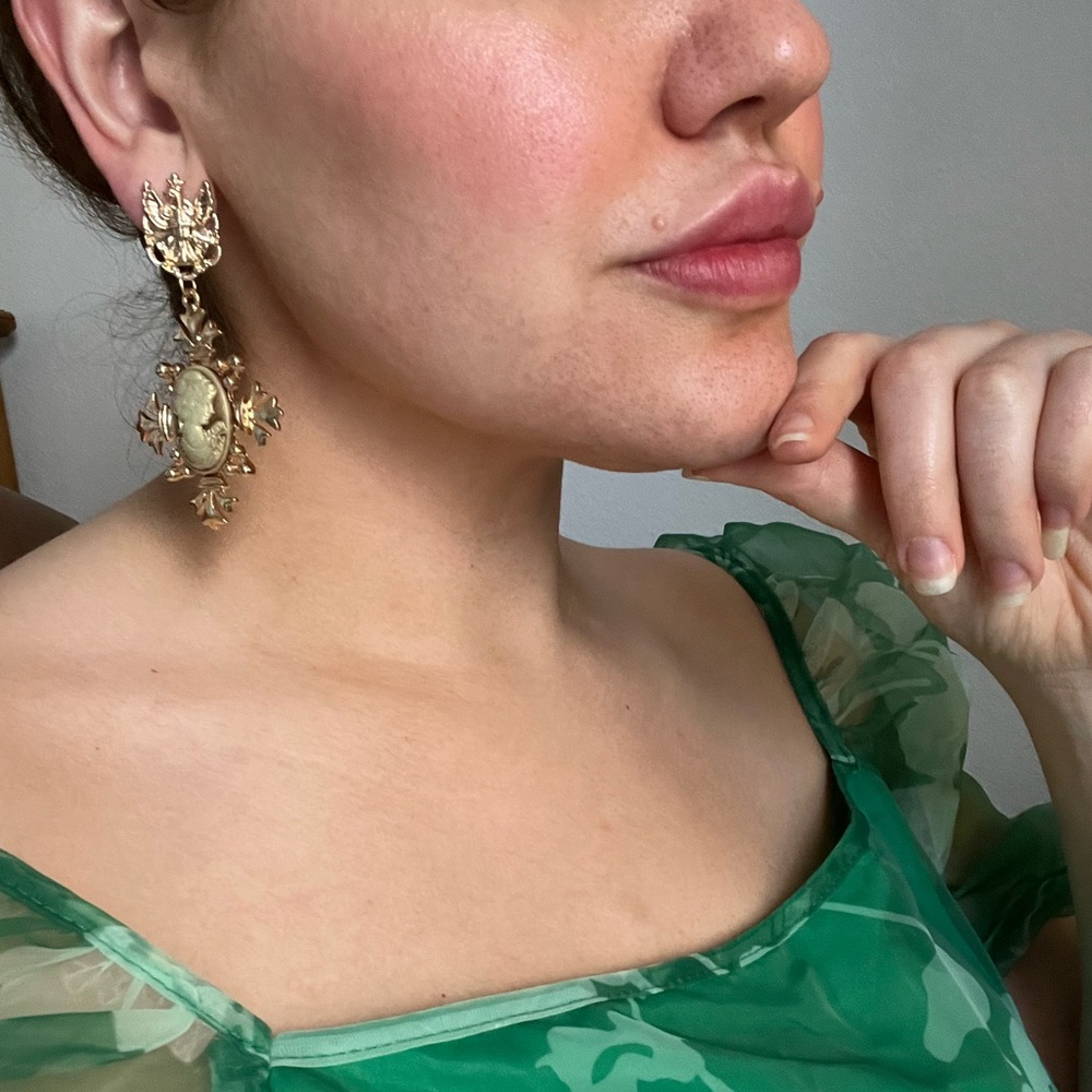 Meet your Posher, Ginger